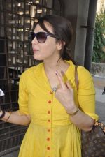 Preity Zinta voting in Khar, Mumbai on 24th April 2014